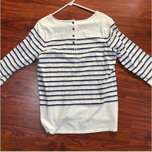 Liz clalborne Stripped Long Sleeve Shirt. Size XL. - Picture 4 of 8